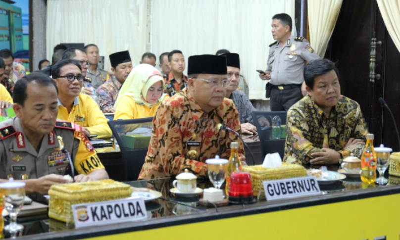 Conference MOU penyaluran Bansos di ruang Vicon Polda Bengkulu