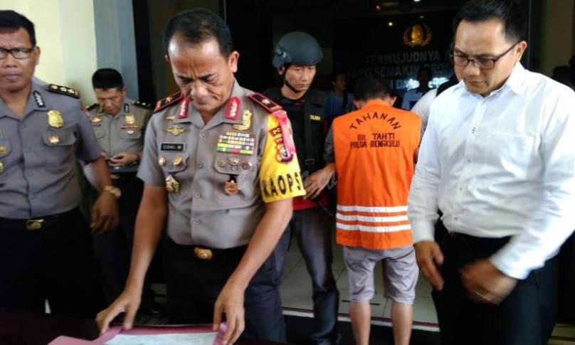 Kapolda Bengkulu Brigjen Pol Coki Manurung saat memberikan keterangan kepada awak media