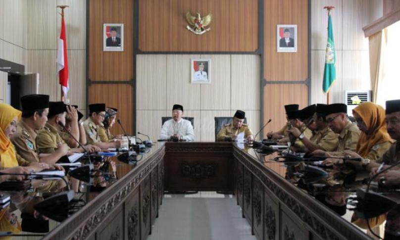 Gubernur Bengkulu (Dr. H Rohidin Mersyah) saat menyampaikan arahanya