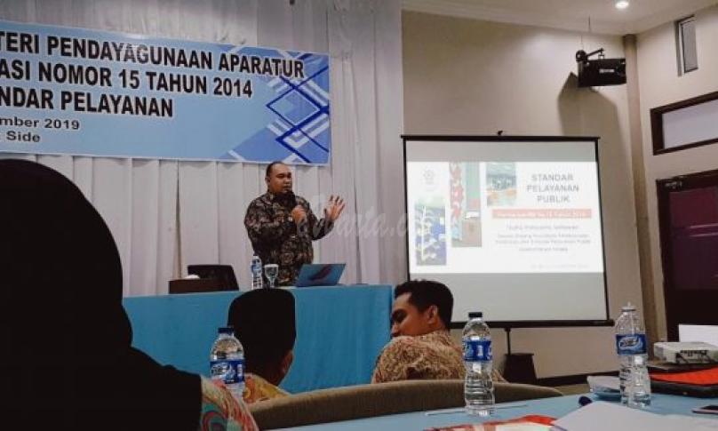 Sosialisasi pedoman standar pelayanan publik