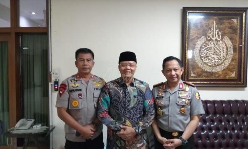 Foto, Kunjungan Gubernur Bengkulu bersama Kapolda ke Mabes Polri, di terima langsung oleh Kapolri Jendral Tito Karnavian
