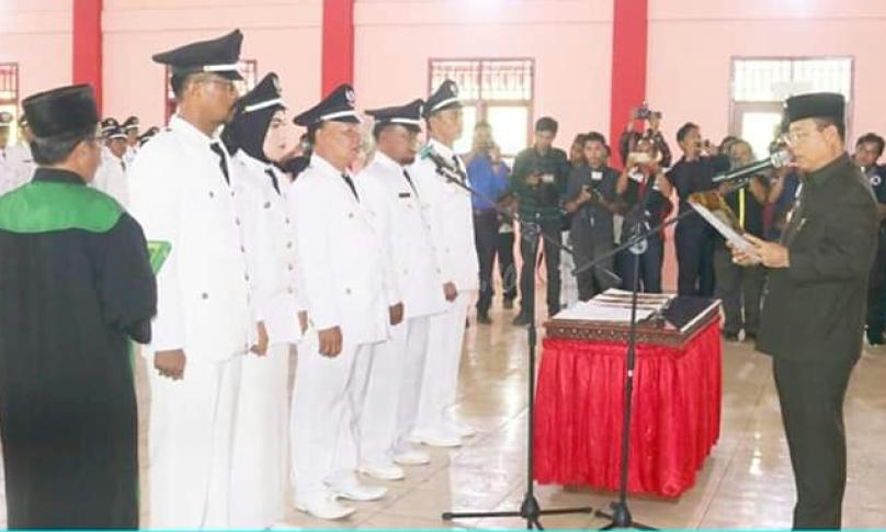 Pelantikan dan pengambilan sumpah 79 Kepada Desa Terpilih di Kabupaten Seluma.