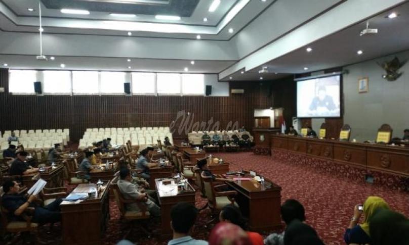 Paripurna DPRD Provinsi