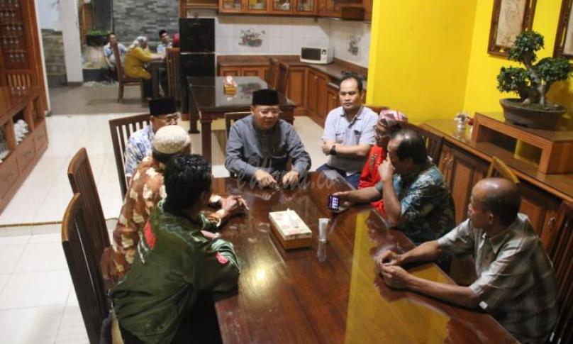 Akrab, Gubernur Rohidin terlihat dekat dengan tokoh Jawa di Rejang Lebong.