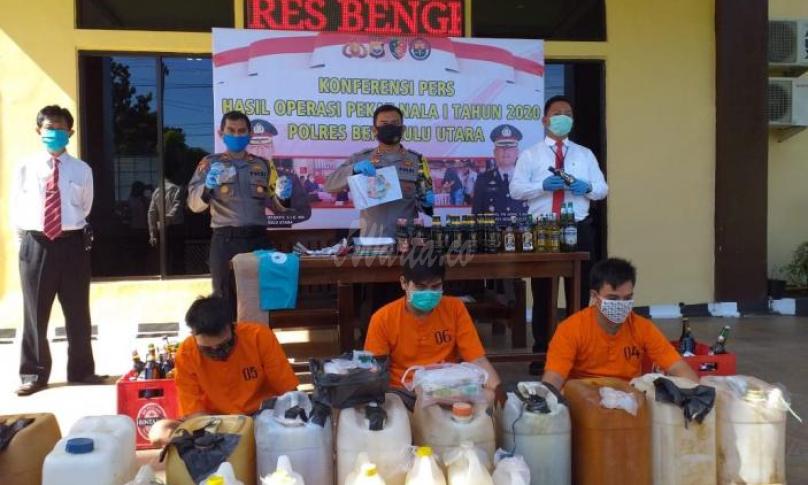Ketiga tersangka ini merupakan target operasi (TO) yang dilakukan pihak Jajaran Polres BU yang berhasil kita ungkap.