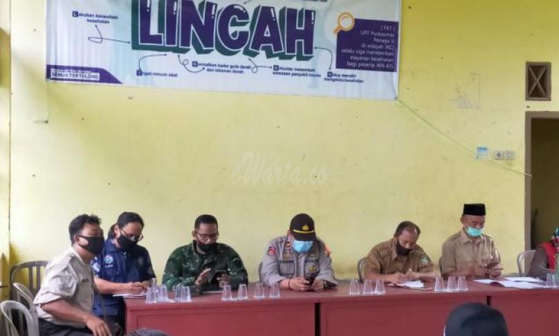 Kecamatan Ilir Talo, Koramil dan Polsek Talo mediasi warga dan Kades nyaris ricuh.