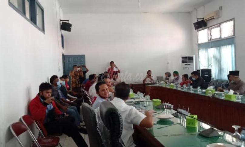 Hearing DPRD Seluma