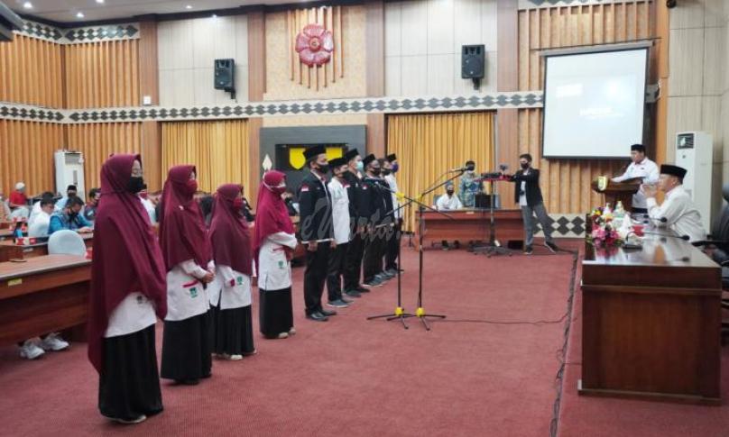 Rohidin saat menghadiri pelantikan pengurus Kesatuan Aksi Mahasiswa Muslim Indonesia (KAMMI) Wilayah Bengkulu di ruang POLA pemprov Bengkulu, Selasa (08/09/2020).