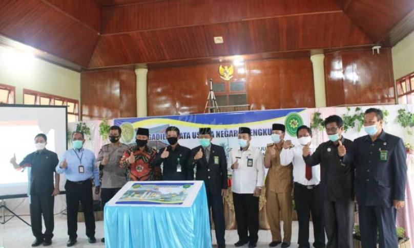 HUT Pengadilan Tata Usaha Negara (PTUN) Bengkulu Ke-22 di Aula PTUN Bengkulu, Senin (26/10).
