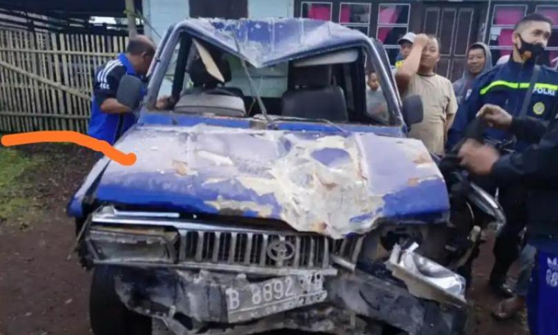 Polisi Cari Pemilik Kendaraan yang Kabur usai Tabrak Rumah Warga di Rejang Lebong