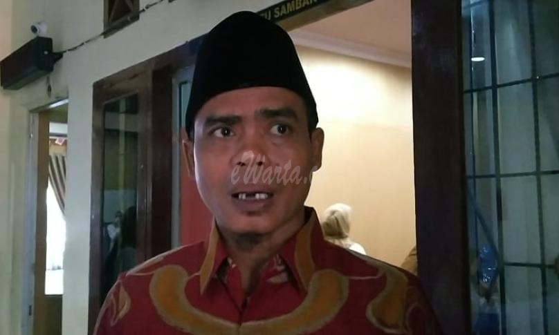 Ketua Komisi 1 Zulkarnain Teuku