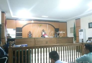Sidang Perdana Praperadilan Husni Thamrin