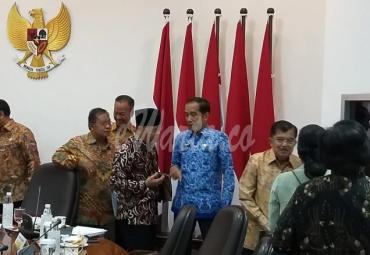 Gubernur Bengkulu, Dr H Rohidin Mersyah ikuti rapat terbatas bersama Presiden dan Wakil Presiden di Jakarta