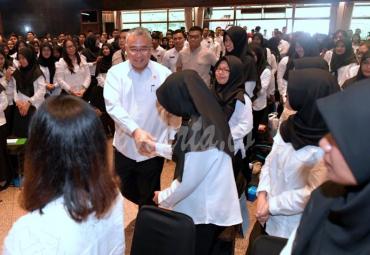 Menteri Desa dan PDTT RI (Eko Putro Sandjojo)