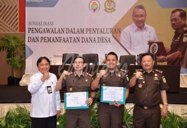 Kepala Biro Humas dan Kerjasama Kementerian Desa, Pembangunan Daerah Tertinggal, dan Transmigrasi Bonivasius Prasetya Ichtiarto memberikan sambutan pada Sosialisasi Pengawalan Penyaluran dan Pemanfaatan Dana Desa di Makassar, Sulawesi Selatan, Selasa (9/4/2019). Foto: Sigit/Kemendes PDTT