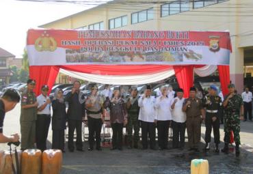 Gubernur Bengkulu (Dr. H. Rohidin Mersyah) hadiri Apel gelar pasukan Ops Ketupat Nala Polda Bengkulu