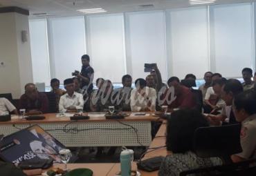 Walikota Bengkulu (H. Helmi Hasan, SE) saat memaparkan ekpose terdampak bencana dan usulan ke BNPB, di Jakarta 
