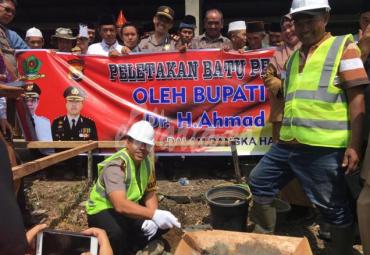 Peletakan batu pertama pembangunan Polsek Binduriang, Rejang Lebong, Bengkulu. Senin (8/8/2019)