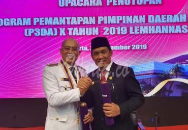 Selamat! Bupati Bengkulu Selatan menjadi lulusan terbaik Diklat LEMHANAS RI, Rabu (20/11).