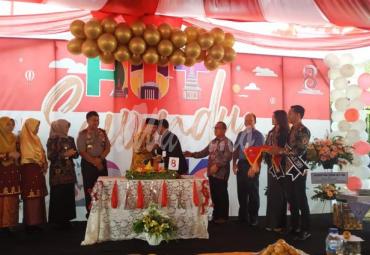 Gubernur Bengkulu (Dr. H. Rohidin Mersyah)