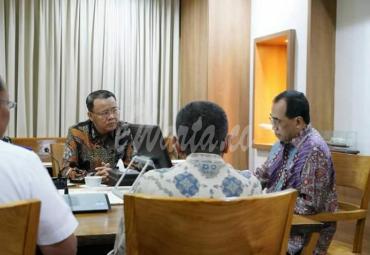 Gubernur Bengkulu melakukan Rapat Khusus bersama Menteri dan Ditjen Perhubungan Darat RI.