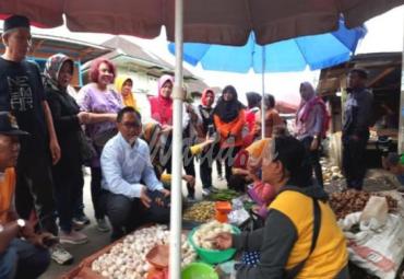 Bacalon Bupati Rejang Lebong, Laksamana I TNI AL Dr. Faisal Manaf mulai mengawali blusukan.