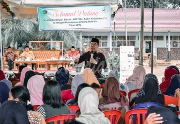 Bupati Rejang Lebong, H. Ahmad Hijazi saat memberikan sambutan.