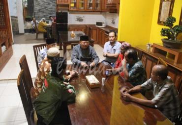 Akrab, Gubernur Rohidin terlihat dekat dengan tokoh Jawa di Rejang Lebong.