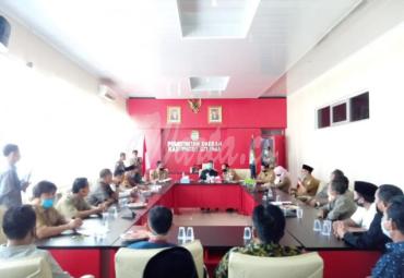 Memanas, mediasi Kuasa Hukum, perwakilan masyarakat dengan Pemkab Seluma belum ada titik temu.