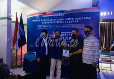 pemberian rekomendasi dari DPC Demokrat Rejang Lebong