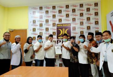 Penyerahan dukungan PKS