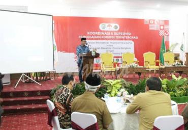 Wagub  Dedy Ermansyah, saat usai membuka secara resmi Rapat Evaluasi Perjanjian Kerjasama antara Pemerintah Daerah se-Provinsi Bengkulu dengan Kantor Pertanahaan se-Provinsi Bengkulu, di Gedung Daerah, Selasa (25/8).