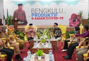 Audensi DPW Media Online Indonesia (MOI) Bengkulu, di Gedung Daerah Bengkulu, Senin (14/9).