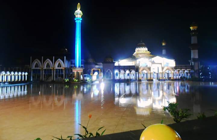 Masjid Baitul Izzah.