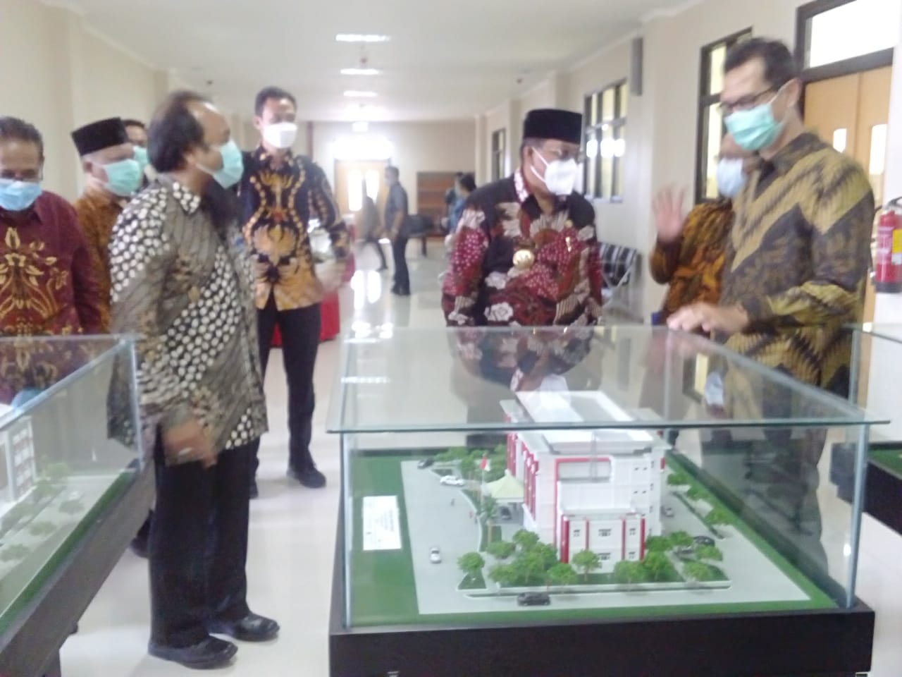 Walikota Blitar Resmikan Gedung Kuliah Terpadu AKN Putra Sang Fajar