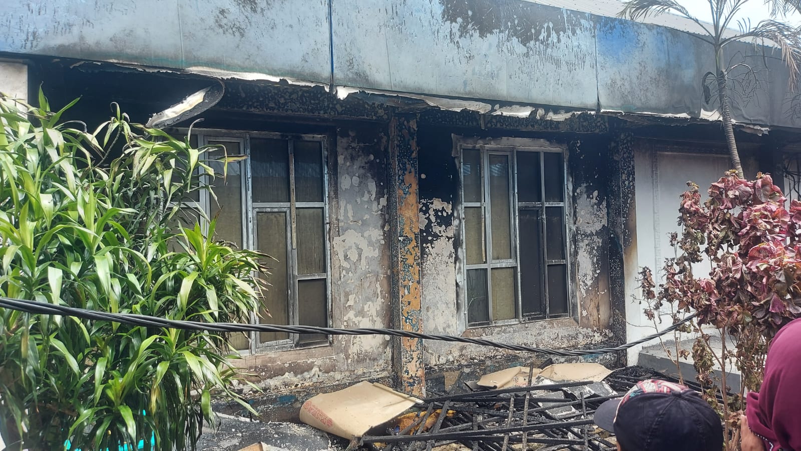 https://www.ewarta.co/kantor-dinas-kominfosan-kota-bengkulu-kebakaran