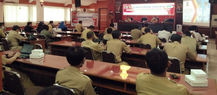 Rapat evaluasi bersama Tim Gugus Tugas Kota Layak Anak dalam rangka penilaian Kota Layak Anak 2021.