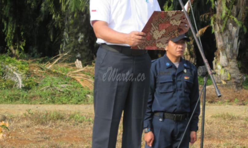 PT SIL gelar Upacara Bendera