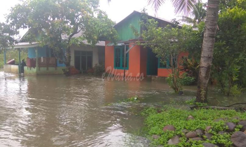 Rumah warga yang terkena banjir