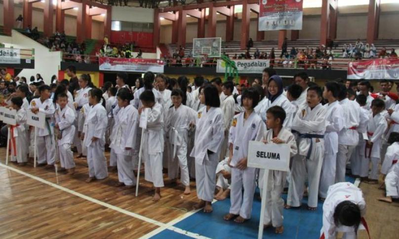 Pembukaan juara karate piala Gubernur