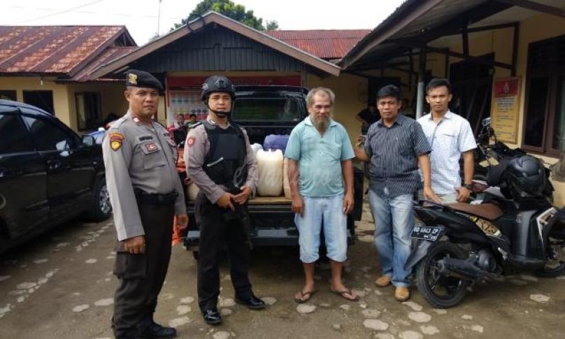 Satreskrim dan Satintel Polsek Sukaraja amankan pelaku dan barang bukti