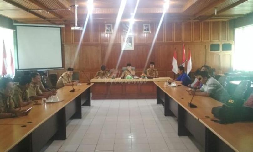 Mediasi di warnai walk out