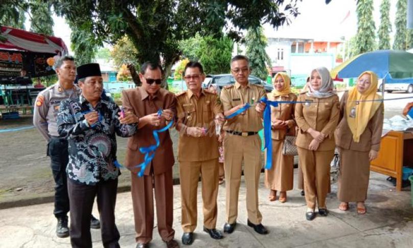 Peresmian Klinik mahasiswi Akbid
