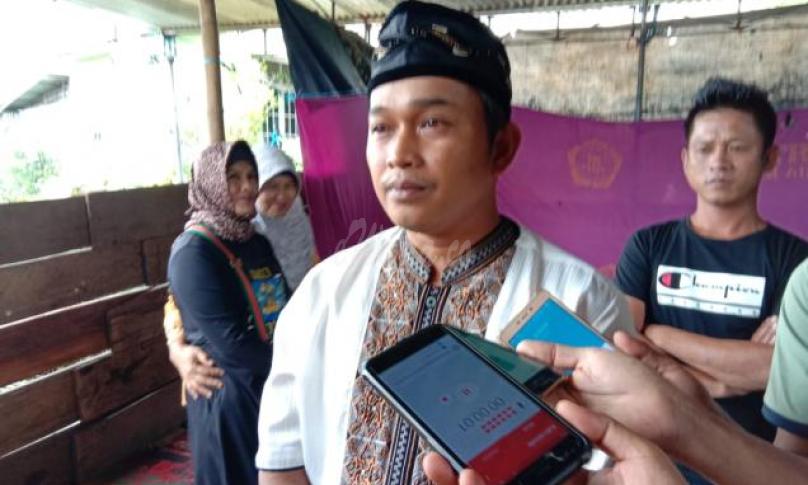 Keluarga korban pembunuhan satu keluarga di Rejang Lebong, Bengkulu