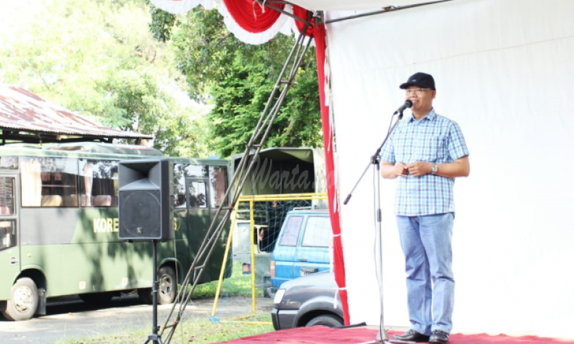 Gubernur Bengkulu (H Rohidin Mersyah) membuka lomba menembak senapan angin