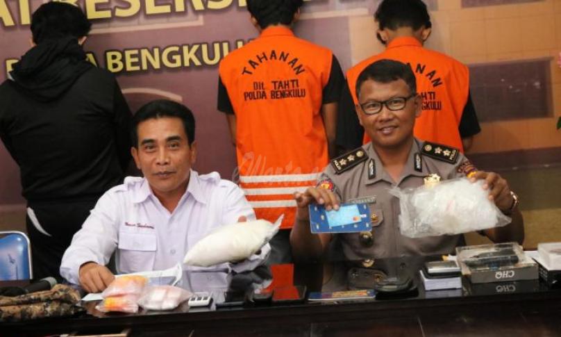 Polda Bengkulu konferensi pers tangkapan sabu 1,2kg 