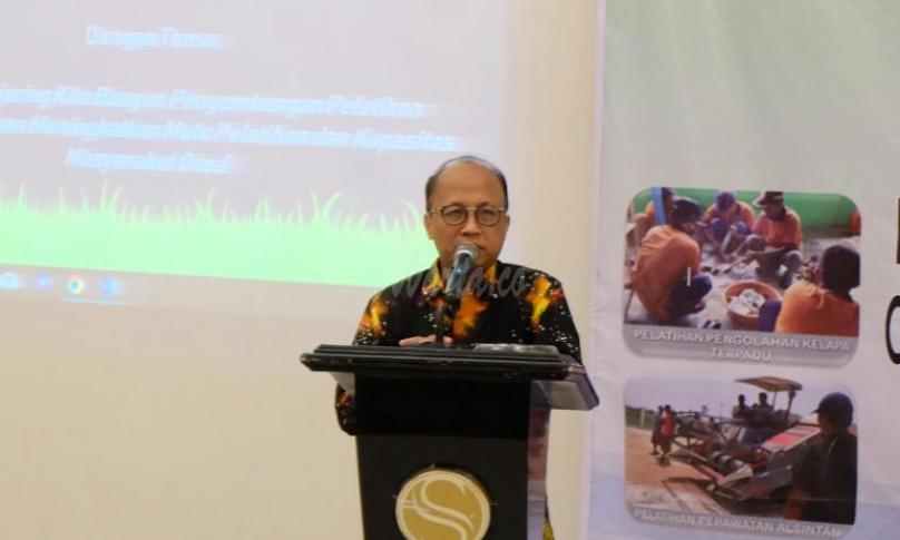 Sekjen Kemendes PDTT, Anwar Sanusi 