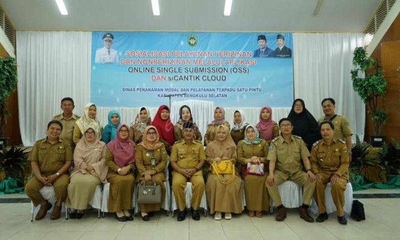 Sosialisasi aplikasi OSS dan siCANTIK CLOUD