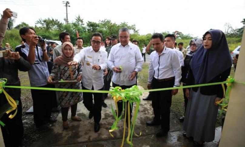 Mendes Eko Putro Sandjojo resmikan Gedung Serba Guna Kuto Aur Kepahiang, Bengkulu