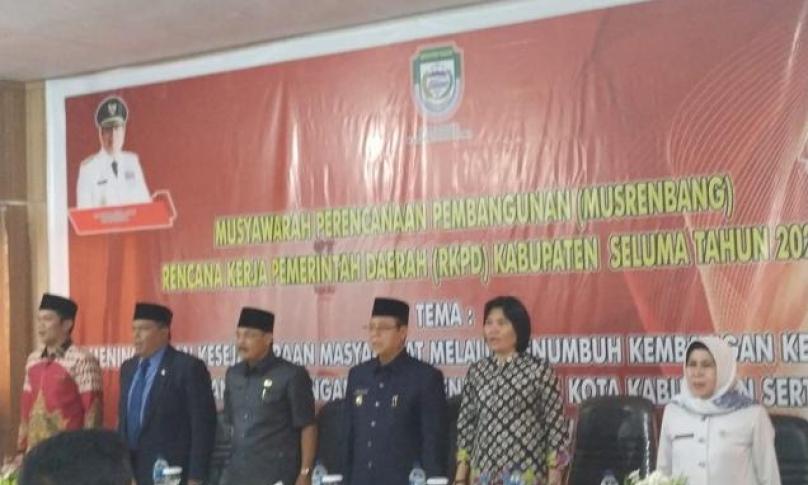 Staff Ahli Bidang ekonomi, keuangan dan pembangunan mewakili Gubernur Bengkulu